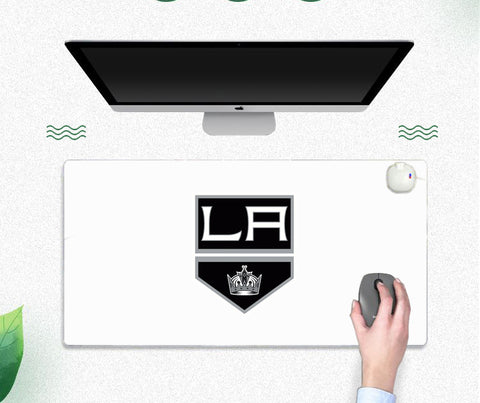 Los Angeles Kings NHL Winter Warmer Computer Desk Heated Mouse Pad